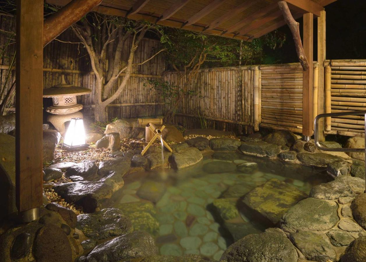 Tatsuta Ryokan Izu  Extérieur photo
